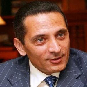 Moulay Hafid El Alami, new Mininister of Industry, Commerce, and New Technologies - My-hafid-AIC-300x300
